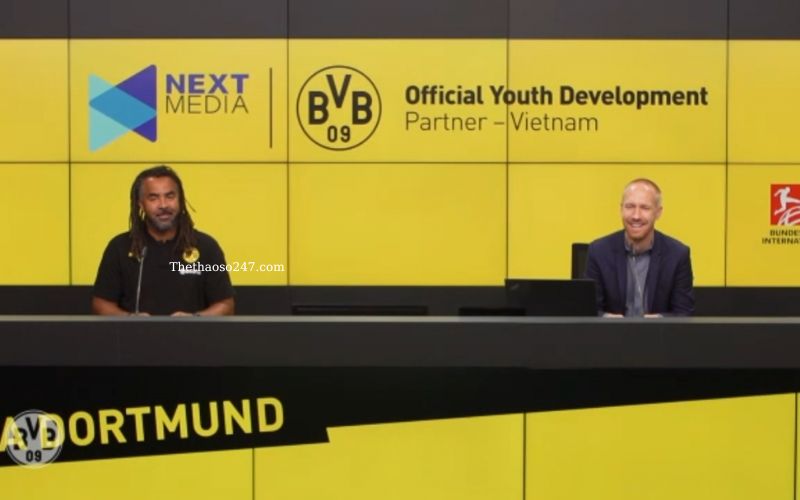 Dortmund sang Việt Nam đá giao hữu