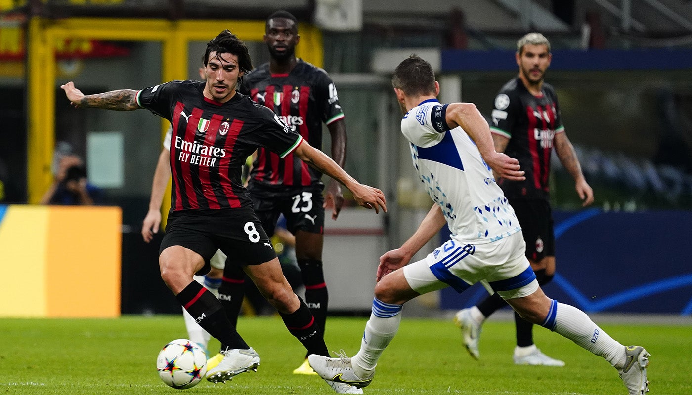 Soi kèo Dinamo Zagreb vs AC Milan, Cup C1