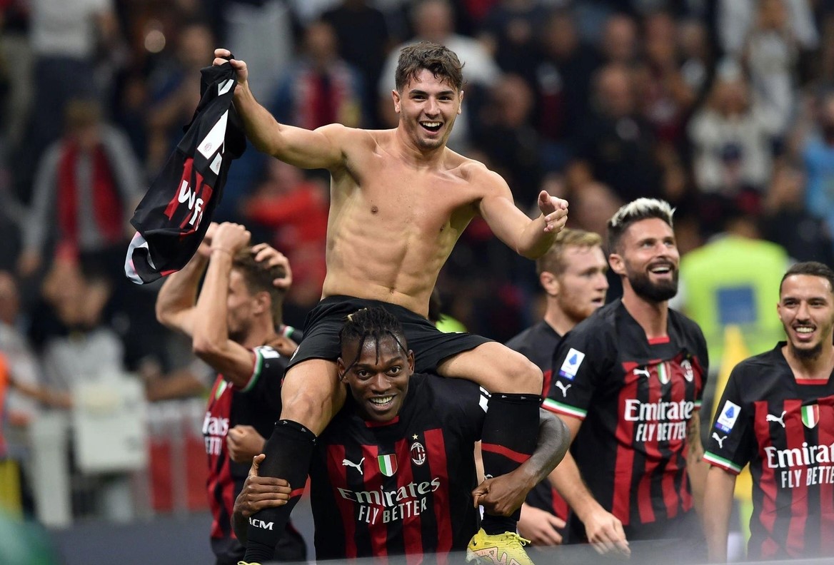 Soi kèo AC Milan vs Chelsea