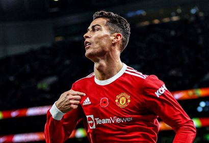 Ronaldo lại lập thêm kỷ lục mới tại Ngoại Hạng Anh