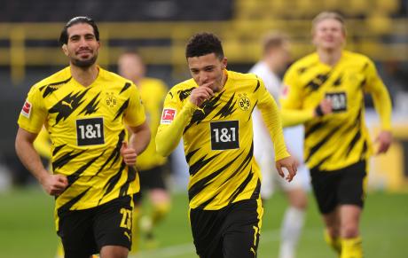 Sancho ghi bàn,  Dortmund hủy diệt Bielefeld