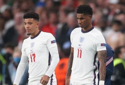 Các cầu thủ Anh phải hứng chịu làn sóng phân biệt chủng tộc khủng khiếp chưa từng có