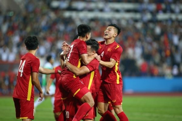 Hạ U23 Indonesia 3-0, CĐV Đông Nam Á dành mưa lời khen cho U23 Việt Nam