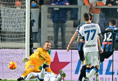 Inter Milan cắt đứt mạch 8 chiến thắng liên tiếp tại Serie A