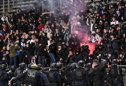 CĐV Lyon bị cấm tham dự tất cả các trận đấu trên sân khách vì hành vi bạo loạn