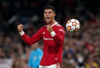 Ronaldo gửi tối hậu thư cho Man Utd: Tôi không chấp nhận vị trí ngoài top 3