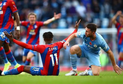 Thẻ đỏ tai hại, Crystal Palace có chiến thắng CỰC SHOCK trước Man City