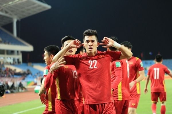 ĐT Việt Nam tại VL World Cup 2022: San bằng thành tích Thái Lan, thiết lập kỷ lục ĐNA