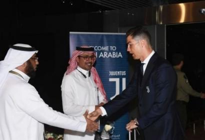 Cristiano Ronaldo: Đến Man City, PSG hay sẽ tái hợp với Ancelotti