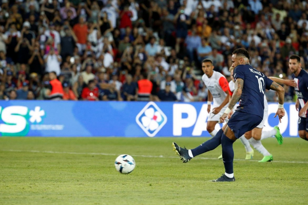 Neymar, Mbappe giúp PSG thắng đậm trong ngày Messi tịt ngòi 