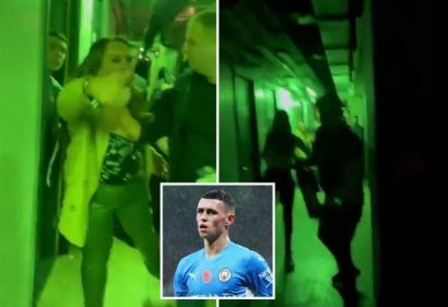 Man City thua trận, mẹ Phil Foden bị hooligan tấn công đến tội nghiệp