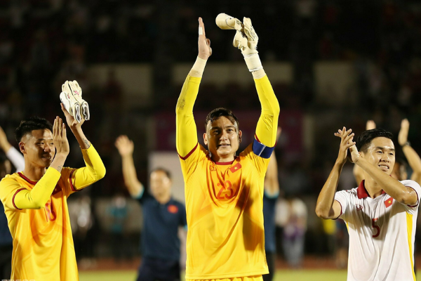 Đội tuyển Việt Nam thăng hạng sau chiến thắng trước Afghanistan
