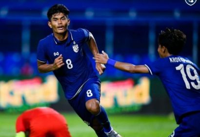 Ngược dòng kinh điển trước Singapore, U23 Thái Lan gửi lời thách thức đến U23 VN