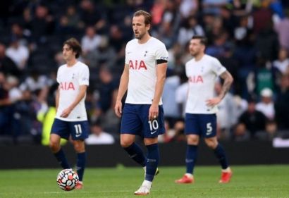 Nóng: Tottenham bị loại khỏi Conference League vì lý do hết sức “củ chuối”