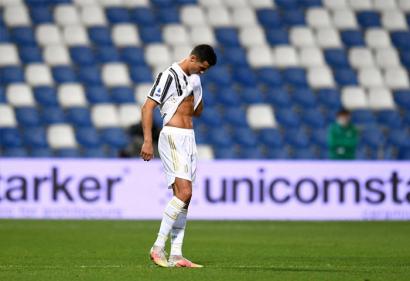 Người đại diện Ronaldo lên tiếng về việc trở lại Bồ Đào Nha