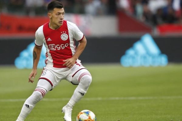 Ajax nâng giá bán Lisandro Martinez, Arsenal vẫn không muốn từ bỏ