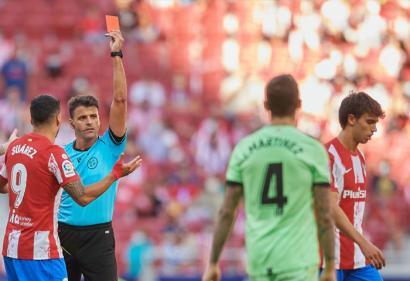 Felix nhận thẻ đỏ ngớ ngẩn khiến Atletico không thể thắng Bilbao