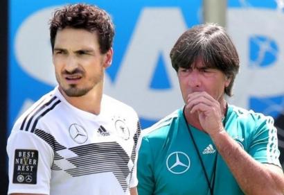 Bất lực với đội hình trẻ, Joachim Loew gọi Mats Hummels quay lại tuyển Đức