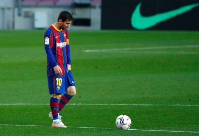 Toàn cảnh sự đổ vỡ giữa Barca vs Lionel Messi: Những “cục tạ vàng”